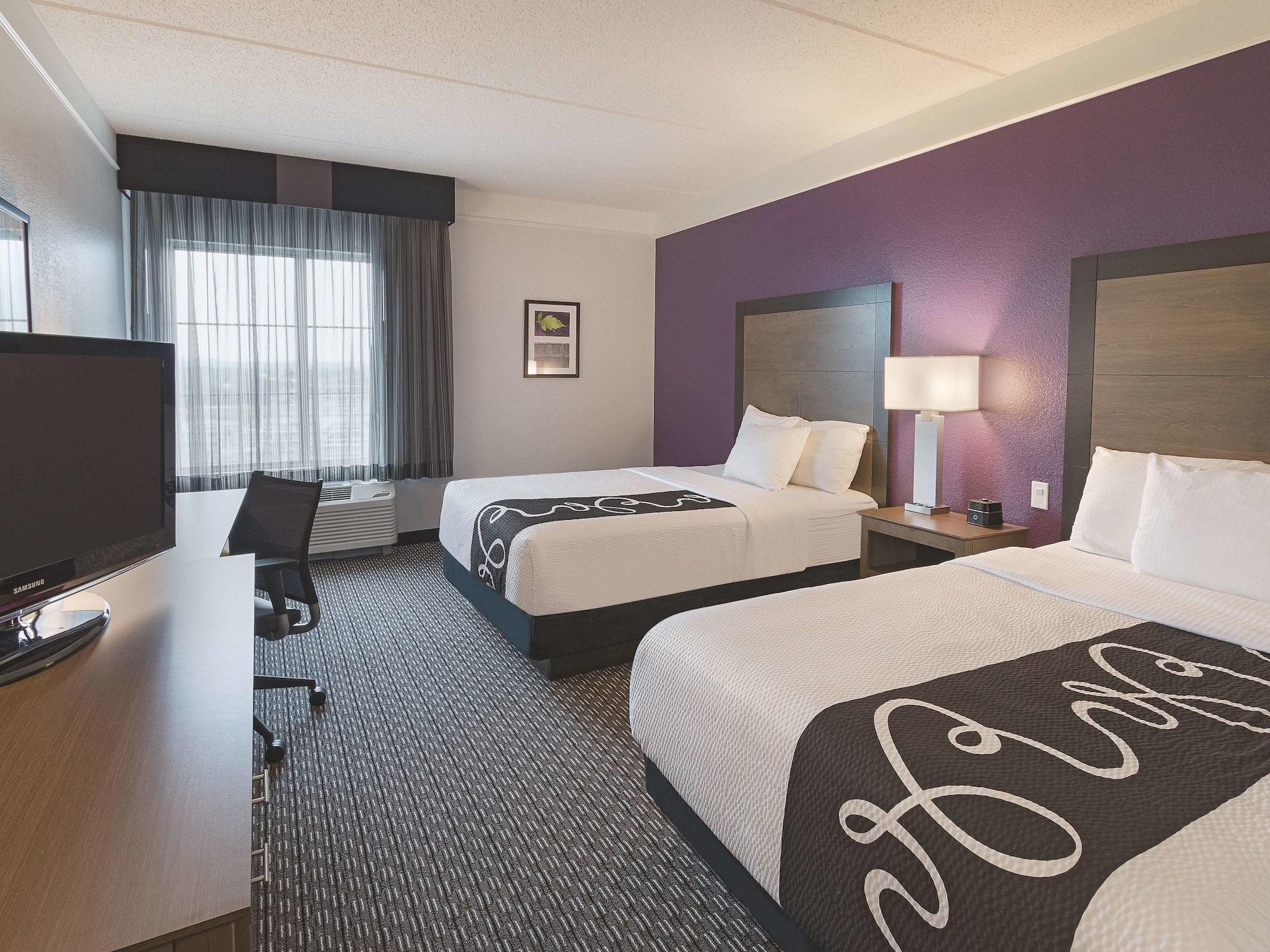 Hotel La Quinta By Wyndham Arlington North 6 Flags Dr Extérieur photo