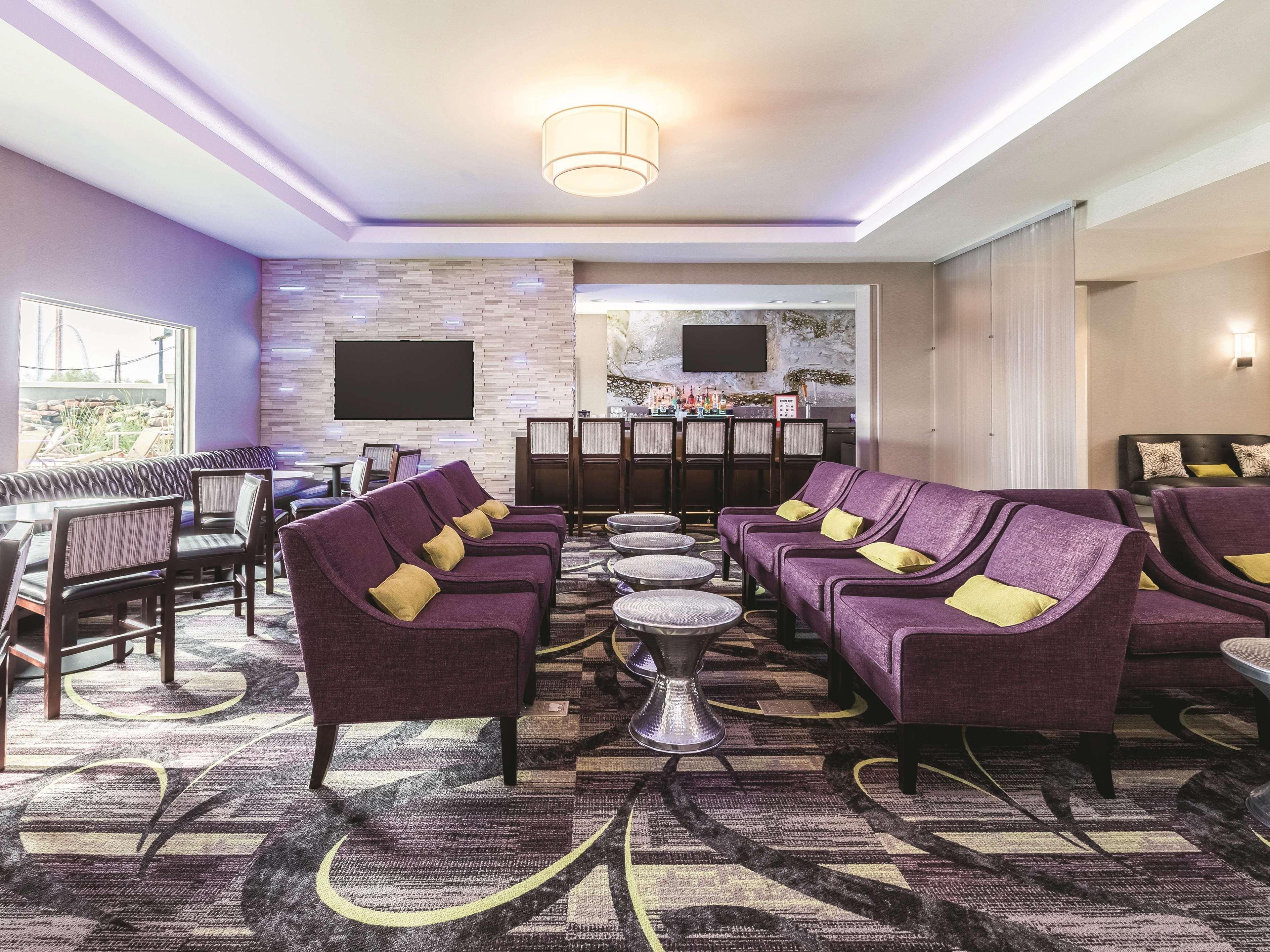 Hotel La Quinta By Wyndham Arlington North 6 Flags Dr Extérieur photo