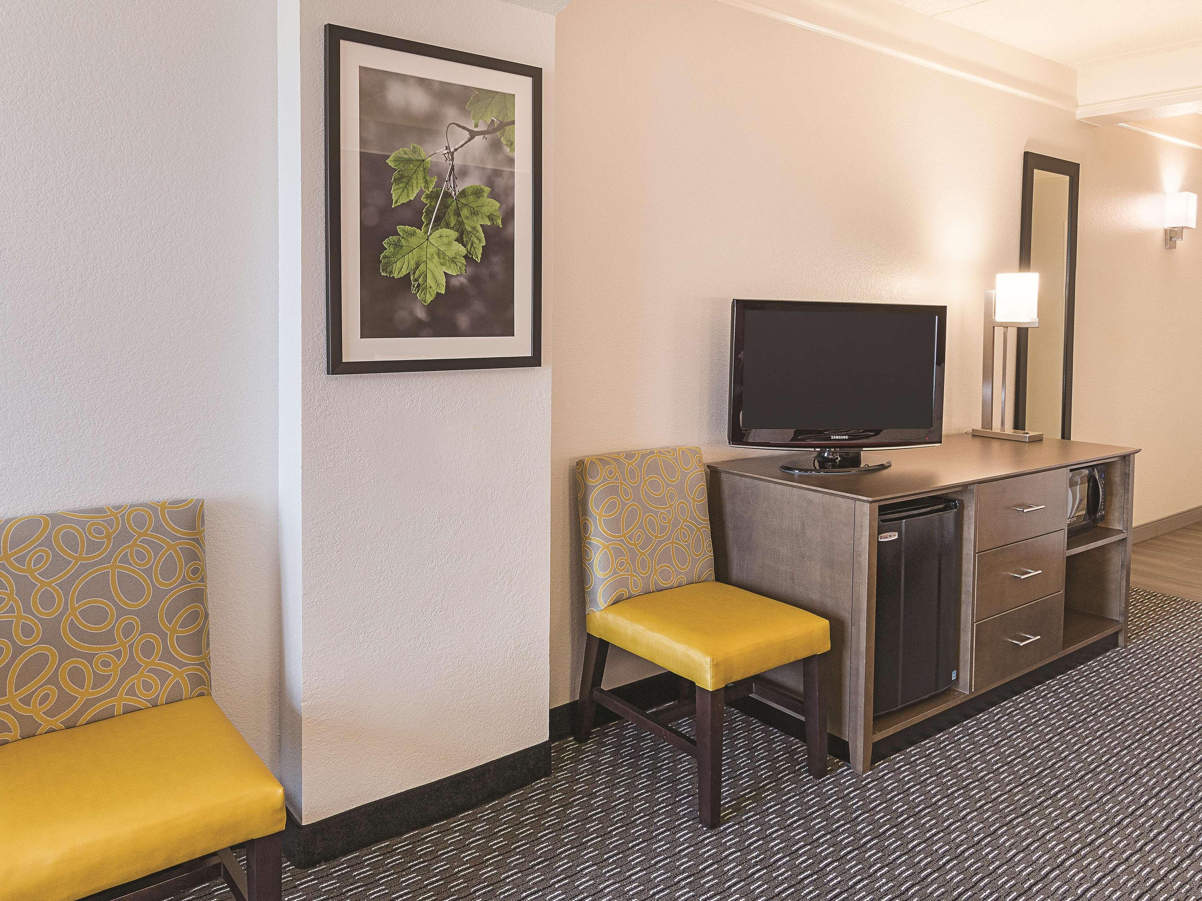 Hotel La Quinta By Wyndham Arlington North 6 Flags Dr Extérieur photo
